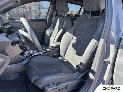 Photo 18 Peugeot 208  Hybrid 145 ch e-DCS6