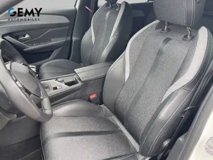 Photo 29 Peugeot 308  PureTech 130ch S&S BVM6