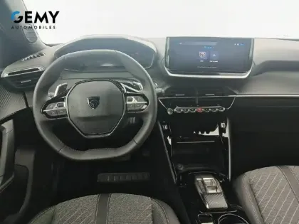 Photo 7 Peugeot 2008  Hybrid 145 e-DCS6