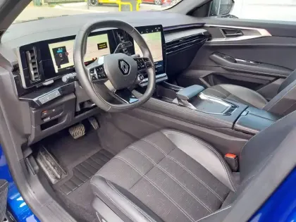 Photo 8 Renault Austral  E-Tech hybrid 200