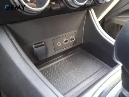 Photo 22 Renault Captur  mild hybrid 160 EDC
