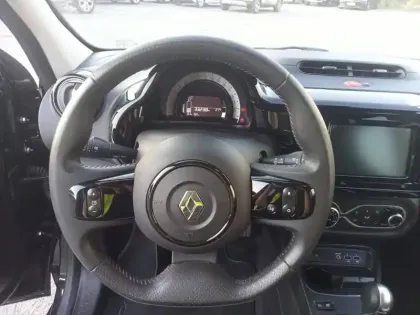 Photo 10 Renault Twingo  III E-Tech