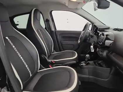 Photo 154 Renault Twingo  III E-Tech