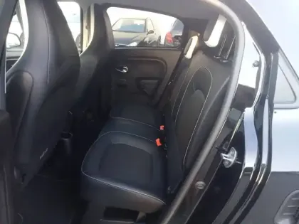 Photo 14 Renault Twingo  III E-Tech