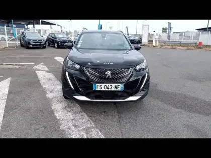 Photo 16 Peugeot 2008  PureTech 130 S&S BVM6