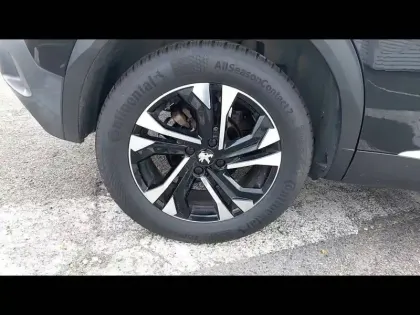 Photo 15 Peugeot 2008  PureTech 130 S&S BVM6