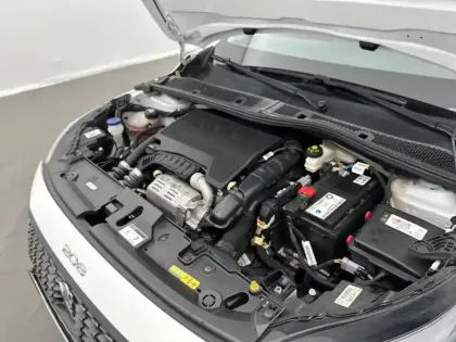 Photo 14 Peugeot 208  PureTech 100 S&S BVM6