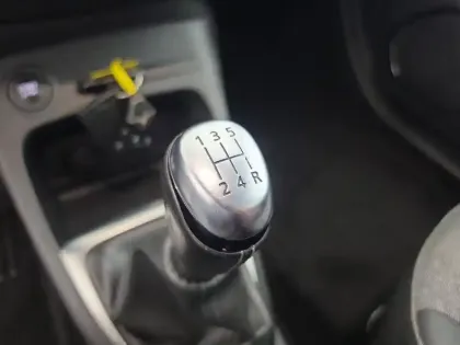 Photo 35 Renault Captur  TCe 90