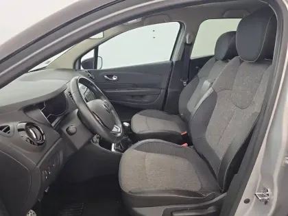 Photo 29 Renault Captur  TCe 90