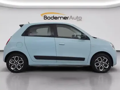 Photo 35 Renault Twingo  III E-Tech