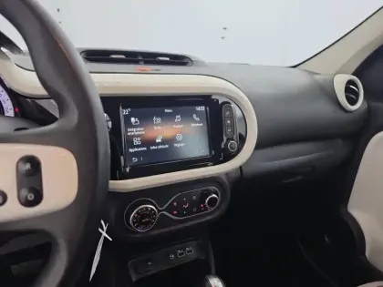 Photo 167 Renault Twingo  III E-Tech