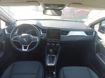 Photo 9 Renault Captur  E-Tech full hybrid 145