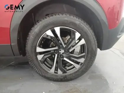 Photo 10 Peugeot 2008  PureTech 130 S&S EAT8