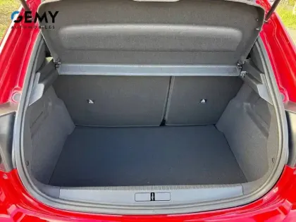 Photo 5 Peugeot 208  Hybrid 145 ch e-DCS6