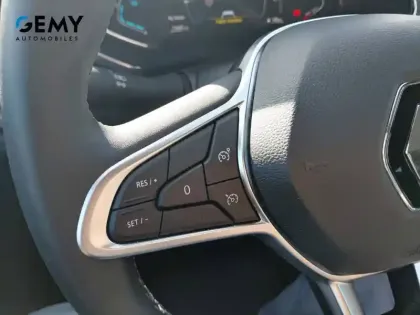 Photo 15 Renault Captur  E-Tech 145 - 21