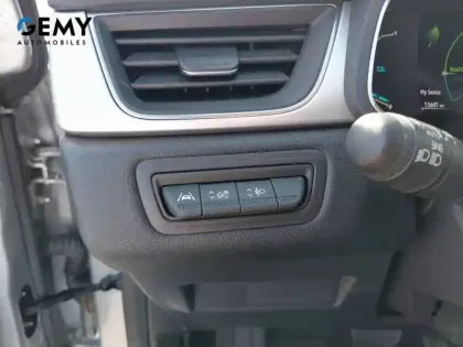 Photo 14 Renault Captur  E-Tech 145 - 21
