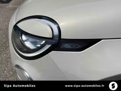 Photo 40 Fiat 600  1.2 Hybrid 100ch DCT6