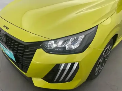 Photo 46 Peugeot 208  PureTech 100 S&S BVM6