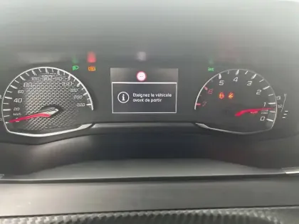 Photo 40 Peugeot 208  PureTech 100 S&S BVM6