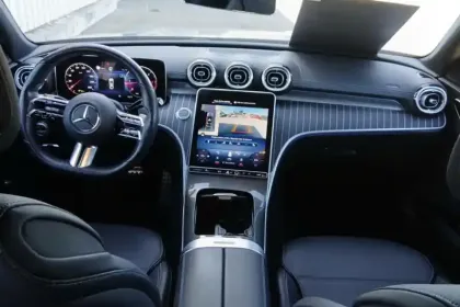 Photo 21 Mercedes Classe C  220 d 9G-Tronic