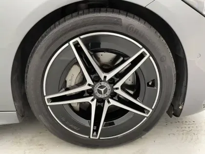 Photo 34 Mercedes Classe C  220 d 9G-Tronic