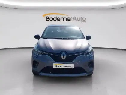 Photo 17 Renault Captur  E-Tech full hybrid 145