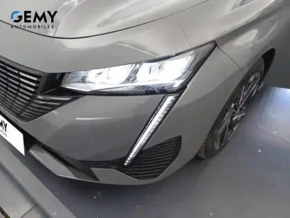 Photo 16 Peugeot 308  PHEV 180 e-EAT8