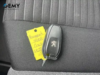 Photo 52 Peugeot 5008  BlueHDi 130ch S&S EAT8