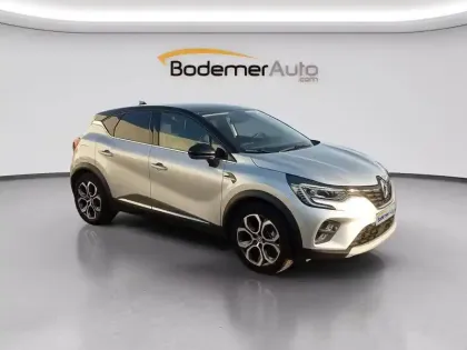 Photo 6 Renault Captur  E-Tech full hybrid 145