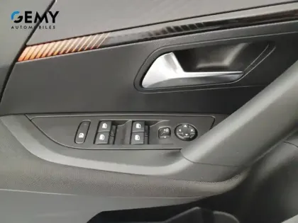 Photo 16 Peugeot 2008  BlueHDi 110 S&S BVM6