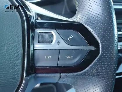 Photo 13 Peugeot 208  Electrique 50 kWh 136ch