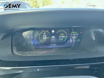 Photo 46 Peugeot 308  PHEV 180 e-EAT8