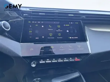 Photo 47 Peugeot 308  PHEV 180 e-EAT8