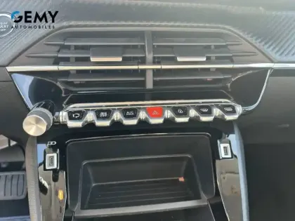 Photo 20 Peugeot 208  Electrique 50 kWh 136ch
