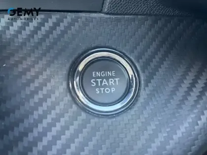 Photo 19 Peugeot 208  Electrique 50 kWh 136ch
