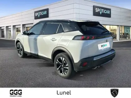 Photo 6 Peugeot 2008  PureTech 130 S&S EAT8