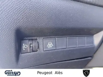 Photo 15 Peugeot 208  Electrique 50 kWh 136ch
