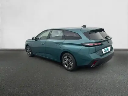 Photo 6 Peugeot 308  SW Hybrid 145 e-DCS6