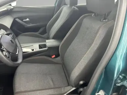 Photo 10 Peugeot 308  SW Hybrid 145 e-DCS6