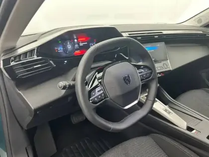 Photo 8 Peugeot 308  SW Hybrid 145 e-DCS6