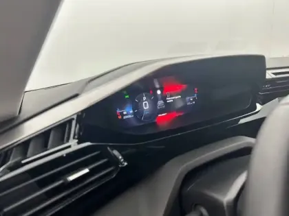 Photo 9 Peugeot 308  SW Hybrid 145 e-DCS6