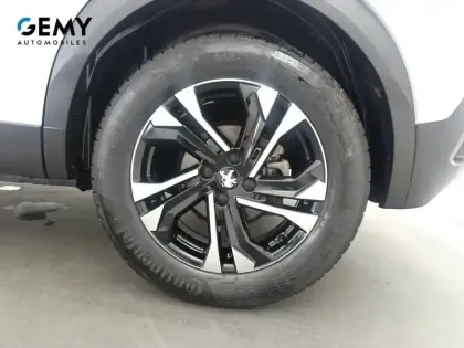Photo 10 Peugeot 2008  Electrique 136 ch