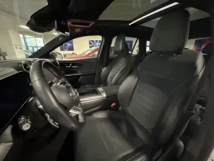 Photo 16 Mercedes GLC  220 d 4MATIC AMG Line