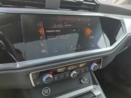 Photo 17 Audi Q3 35 TFSI Advanced