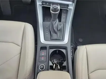 Photo 14 Audi Q3 35 TFSI Advanced