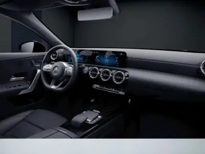 Photo 32 Mercedes Classe A 200 AMG Line