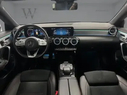 Photo 8 Mercedes CLA  250 e Coupé AMG Line