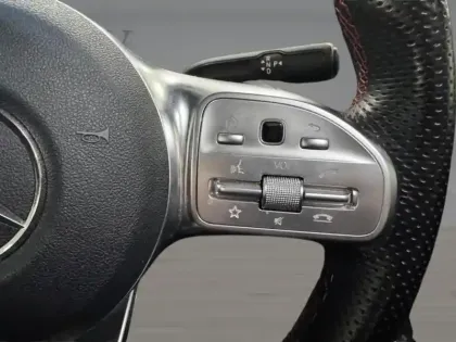 Photo 15 Mercedes CLA  250 e Coupé AMG Line