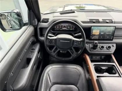 Photo 11 Land rover Defender 110 P400E PHEV BVA8 X-DYNAMIC