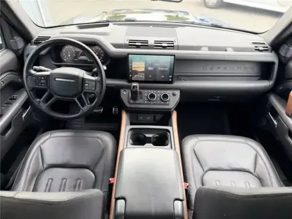 Photo 10 Land rover Defender 110 P400E PHEV BVA8 X-DYNAMIC